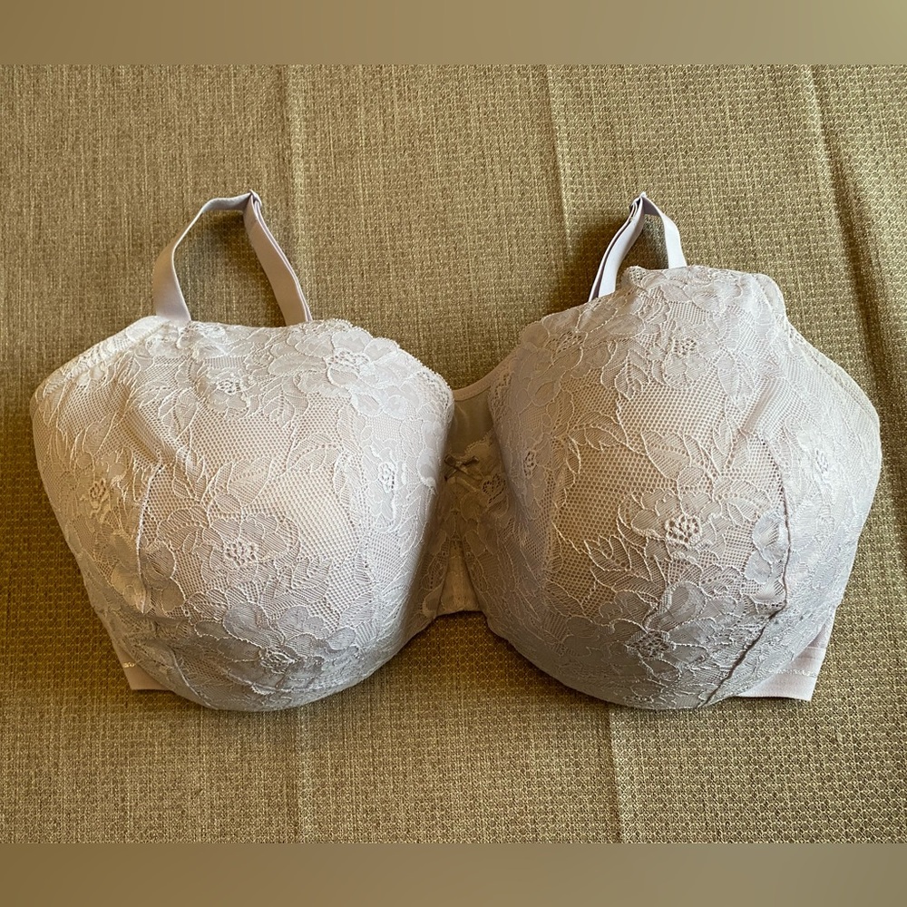 Cacique Lightly Lined Lace Underwire Bra